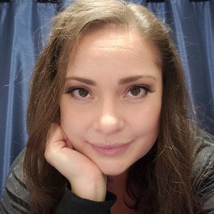 Meet your Posher, Francesca